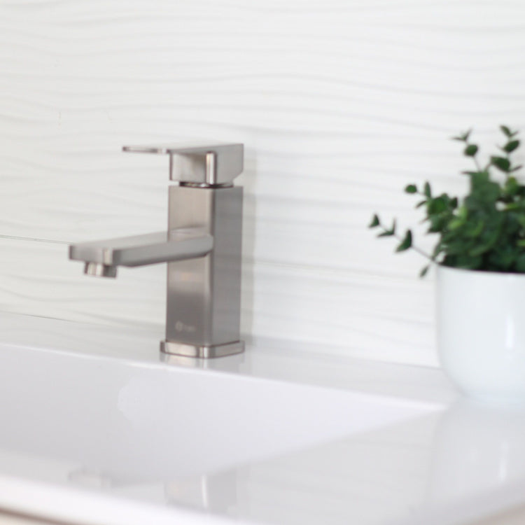 Single Hole Bathroom Faucet Brused Nickel