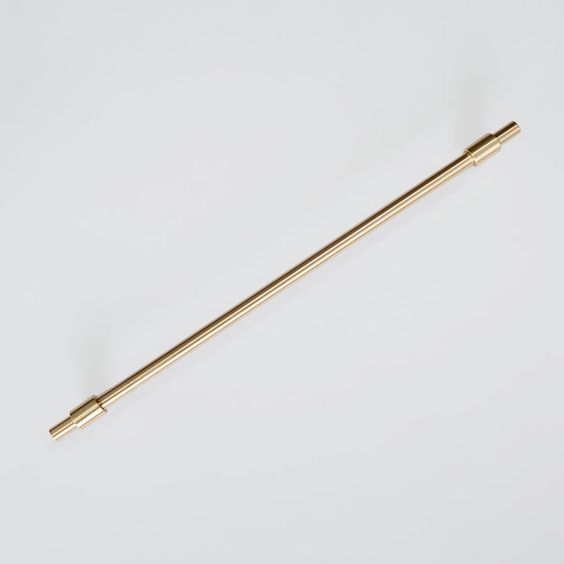 Charlie Line Appliance Pull