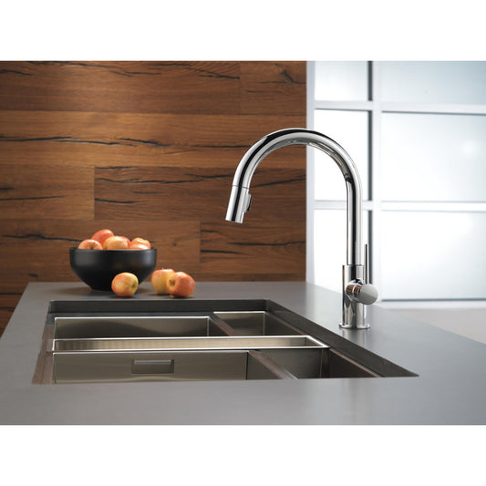 Delta - Trinsic - Single Handle Pull-Down Faucet  - Chrome
