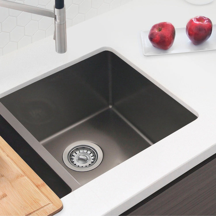 32 L x 18 W-inch Undermount Double Bowl 16G Stainless Steel Kitchen Sink with Strainers Pearl Silver