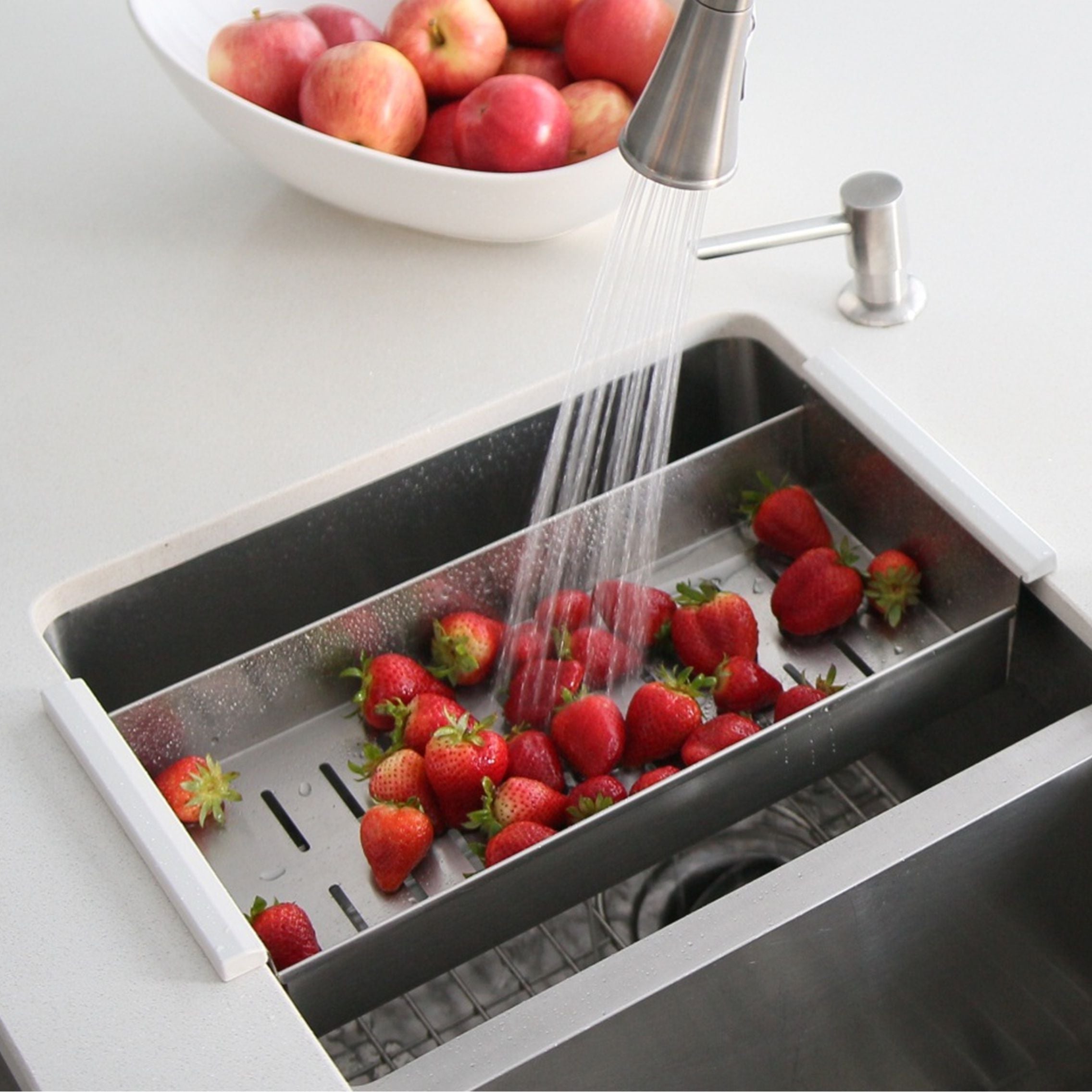 17-inch Stainless Steel Over the Sink Colander with Non-slip Handle, A
